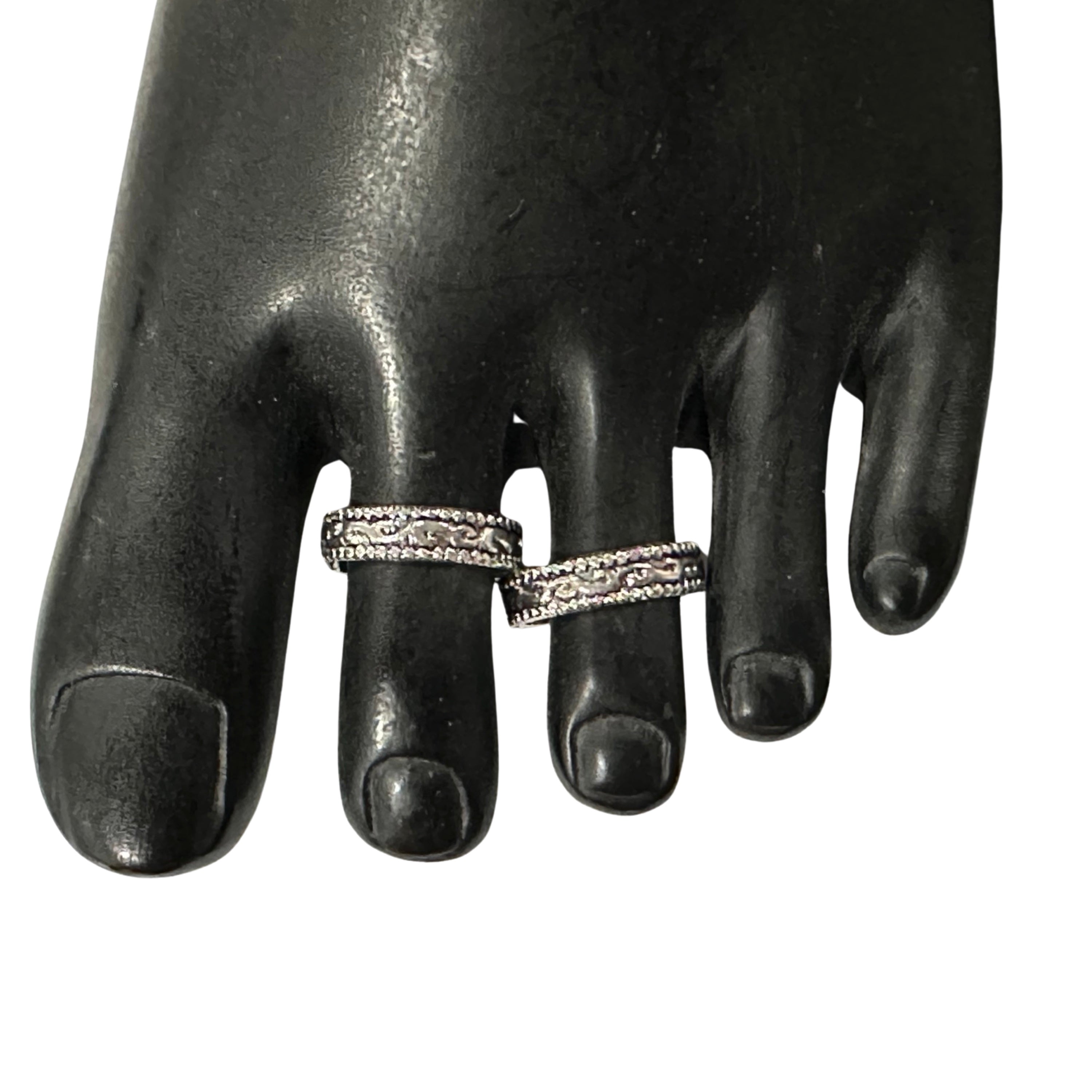 Oxidized Wave Design Toe Ring main image 1