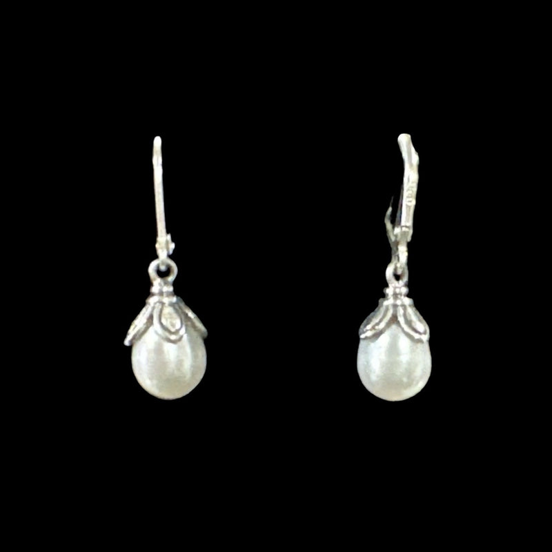925 Sterling Silver Natural Pearl Earrings - Design