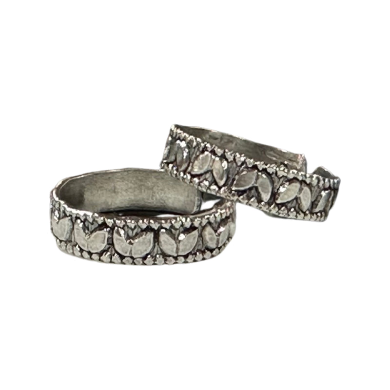 925 Sterling Silver Oxidized Toe-rings - Design