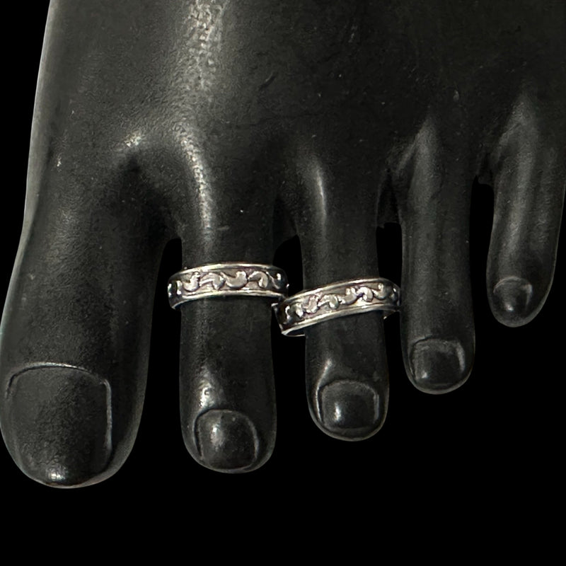 925 Sterling Silver Oxidized Toe-rings - Design