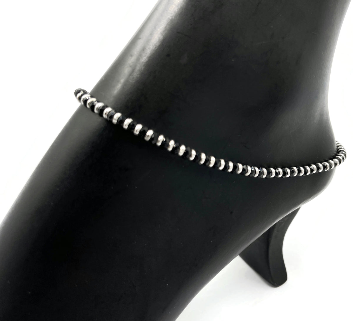 Black beads payal online