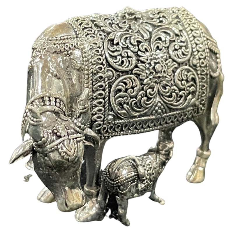 925 Sterling Silver Hallmarked Solid Kamdhenu Cow Statue / Idol / Murti (Figurine