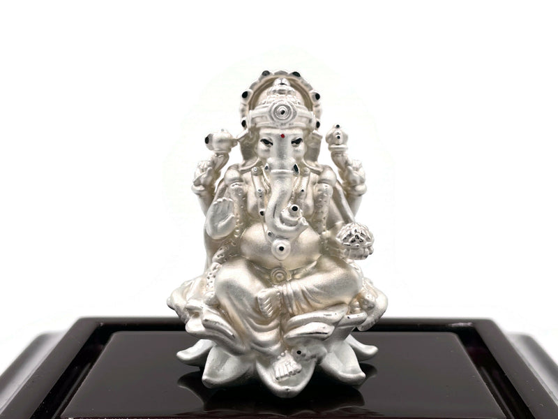 999 Pure Silver Ganesh idol / Statue / Murti (Figurine