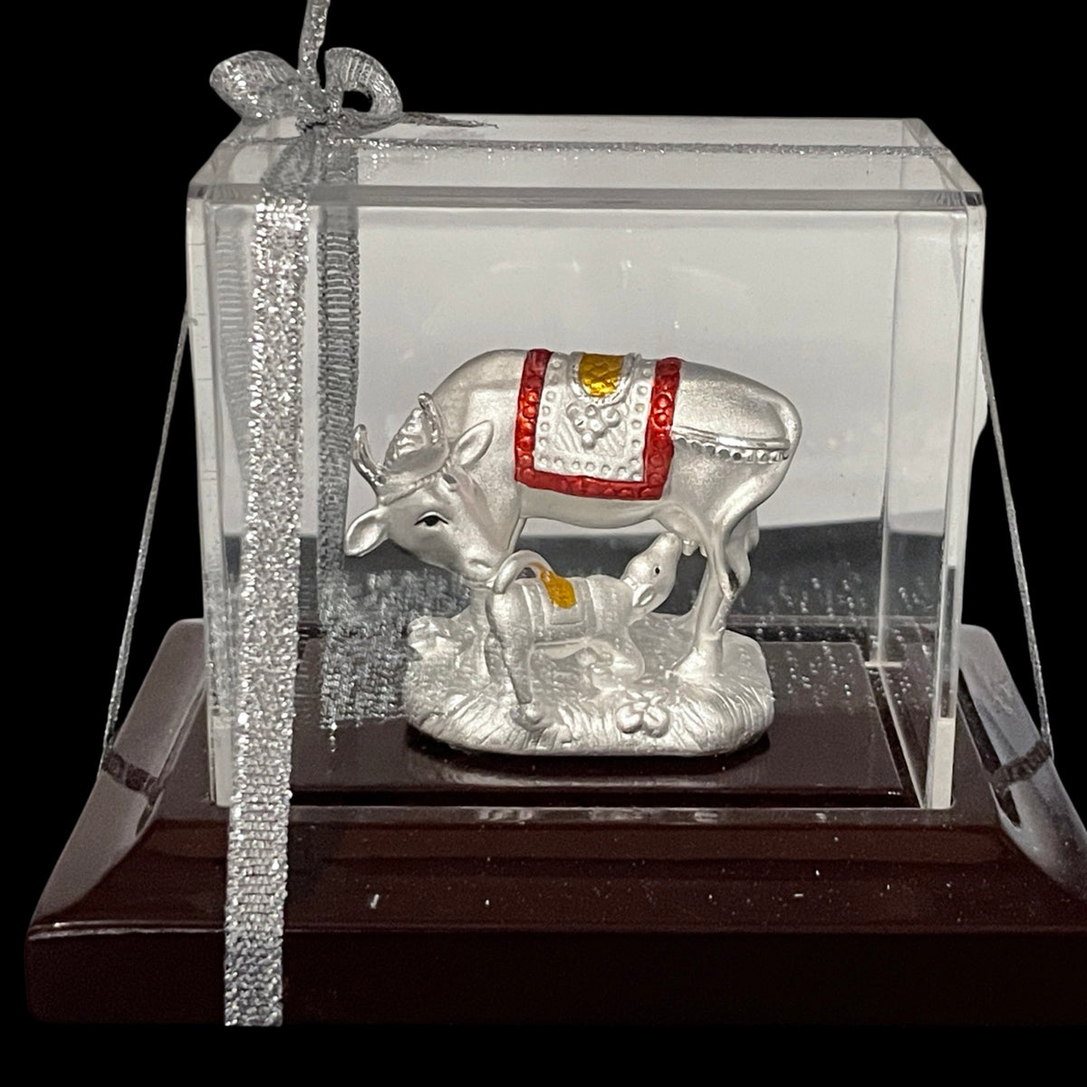 999 Pure Silver Kamdhenu (Devine Cow) Statue – 1.75-inch Tall Statue/M