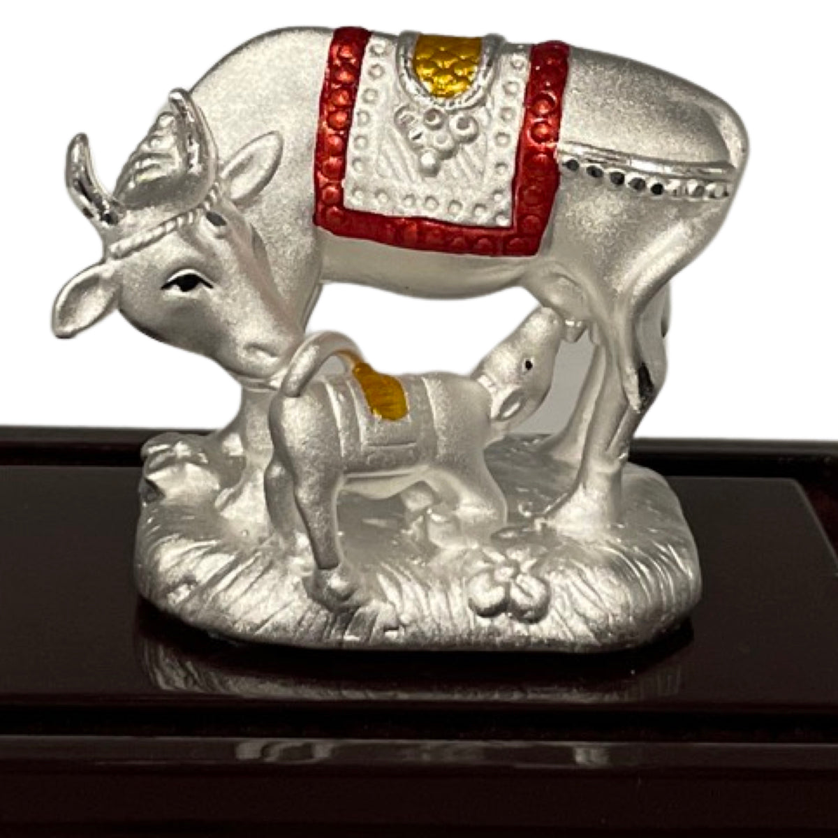 999 Pure Silver Kamdhenu (Devine Cow) Statue – 1.75-inch Tall Statue/M