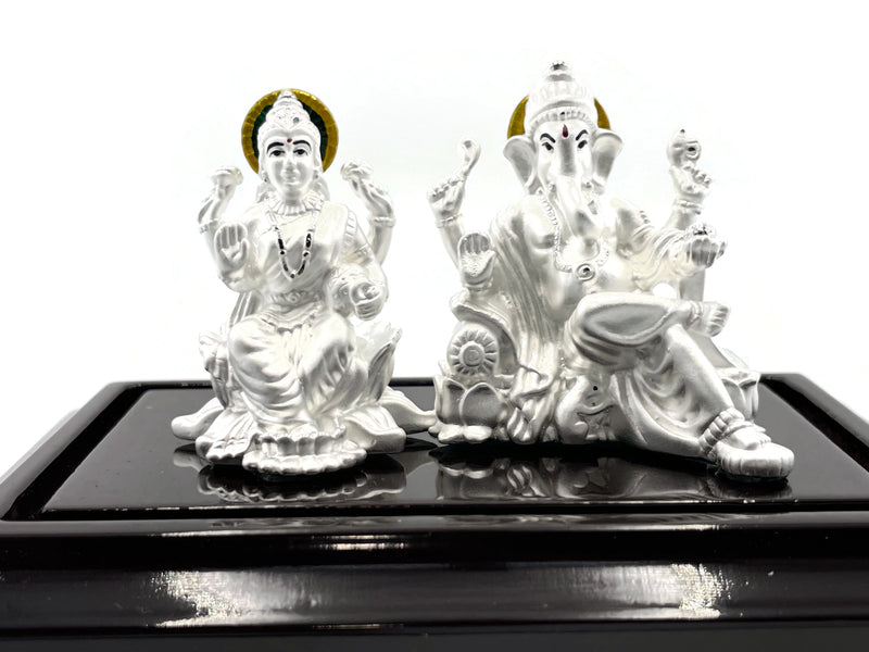 24 kt Gold plated Lakshmi Idol for Pooja room and home decoration –  www.soosi.co.in