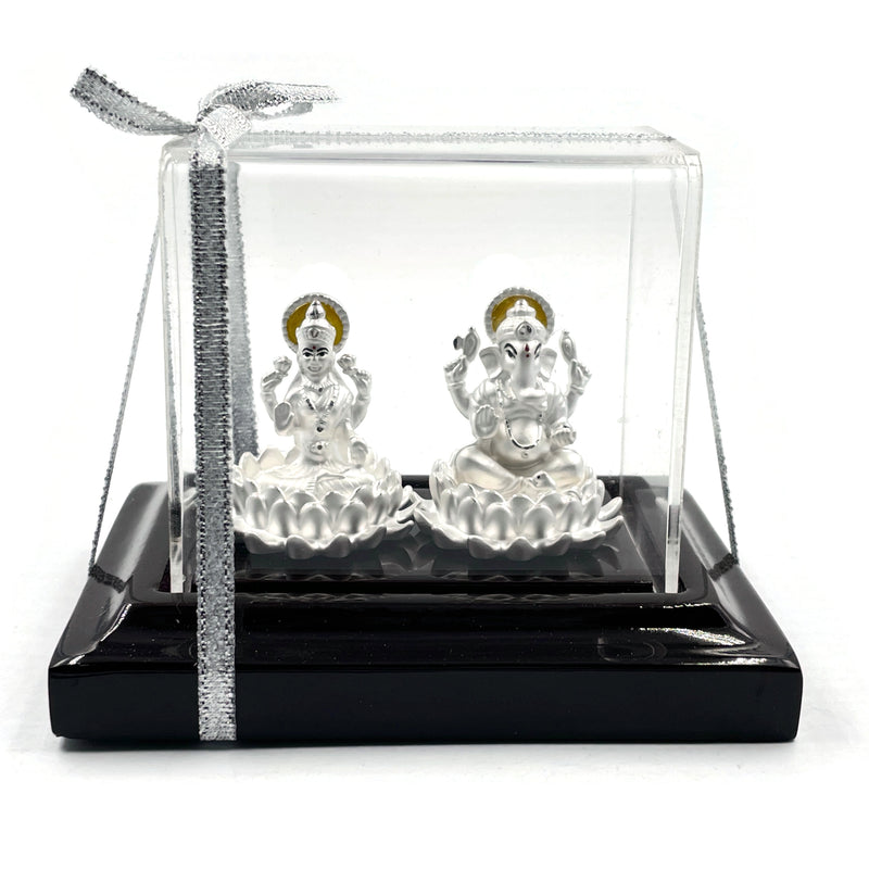 999 Pure Silver Ganesh & Lakshmi/Laxmi idol/Statue / Murti (Figurine